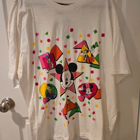 Mickey Unlimited Tops - NWT Vintage Mickey Unlimited Graphic T-Shirt White 2X